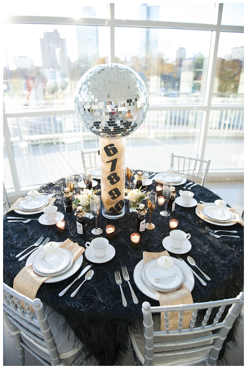 New Years Party Table Setting Ideas